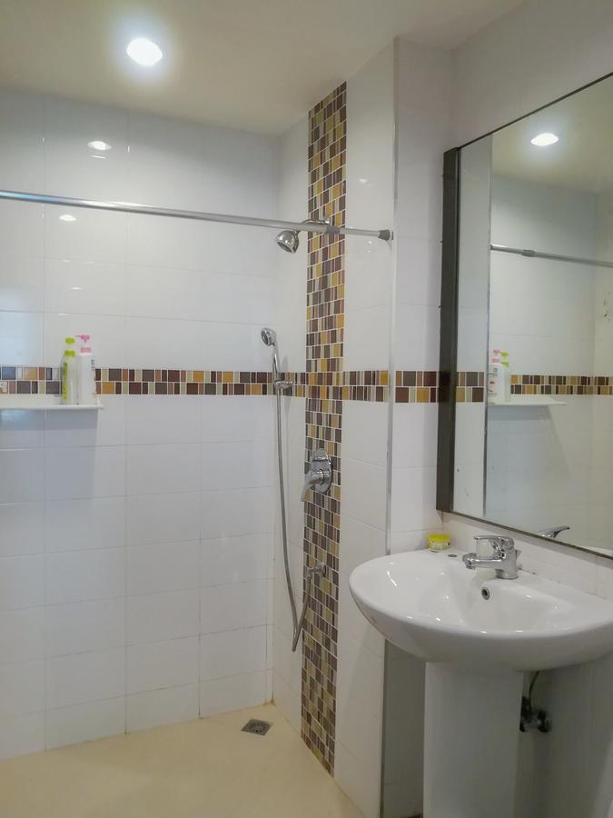 فندق K.M. House Krabi town المظهر الخارجي الصورة