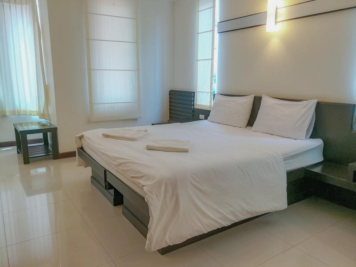 فندق K.M. House Krabi town المظهر الخارجي الصورة